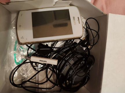 Сотовый телефон Philips Xenium X518
