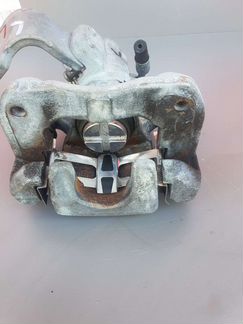 Суппорт задний левый Honda Civic 4D