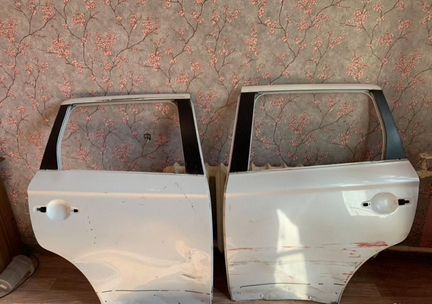 Mitsubishi Outlander 3 двери задн. перламутр