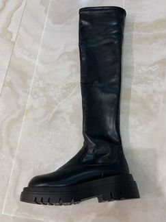 Сапоги-чулки на платформе