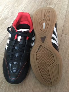 Бутсы Adidas 32р