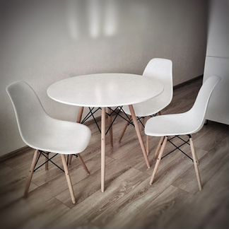 Обеденная группа Eames 1+3