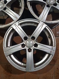 Диски бу литые R15 на Chevrolet Aveo