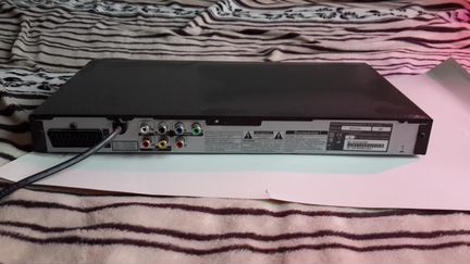 DVD-плеер samsung + Диски в подарок