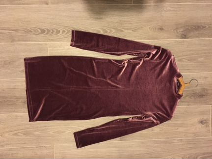 Платье bershka