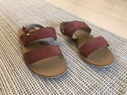 Сандалии ASOS кожаные