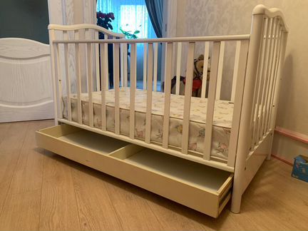 Любимая детская кроватка