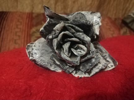 Роза из железа