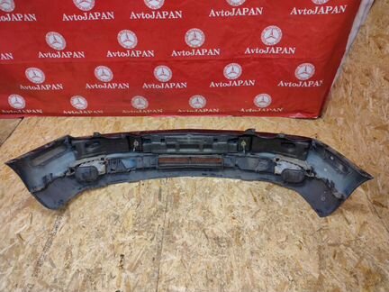 Бампер передний Mercedes W208 E208 CLK 200