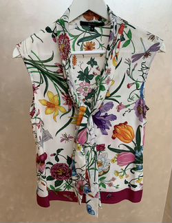 Шелковая кофточка Gucci