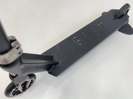 Трюковой самокат Tech Team Eddy 2021