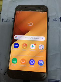 Телефон Samsung Galaxy A5 2017 золотой