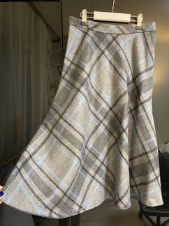 Юбка Carolina Herrera