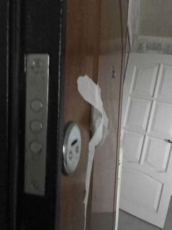Дверь входная металлическая бу