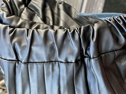 Плиссированная юбка из экокожи