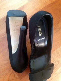 Босоножки Fendi 37.5