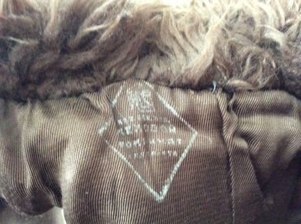 Шуба детская цигейковая (мутон) б/у. 110 - 116