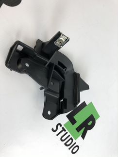 Кроншейн переднего бампера левый Range rover 2010