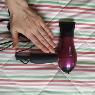 Маленький дорожный фен