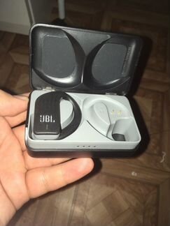 Беспроводные наушники jbl