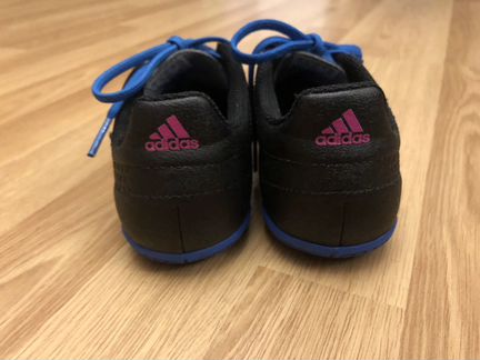 Бутсы adidas новые 17,4