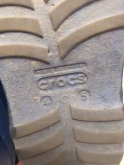 Сандали crocs