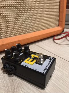 Гитарная педаль preamp amt E1