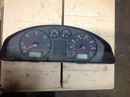 Щиток приборов Фольксваген Т5 VW T5