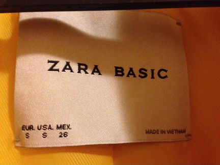 Плащ Zara женский, р. S