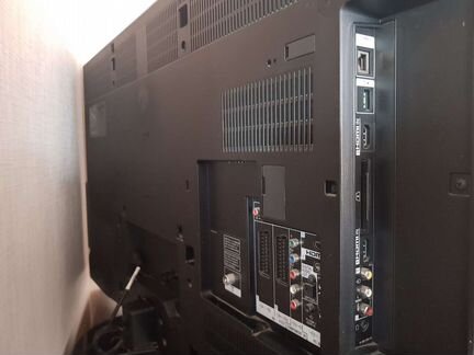 Телевизор sony Bravia KDL-40Z5710