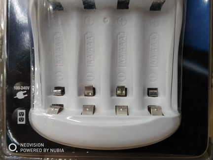 Быстрое зарядное устройство Camelion BC1007