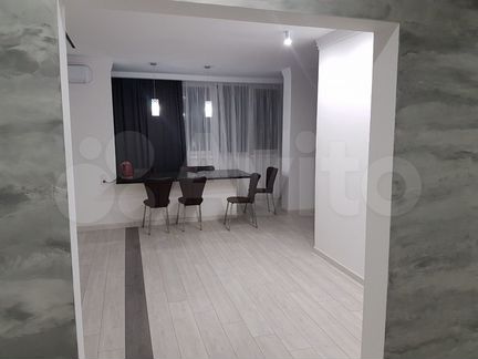 4-к. квартира, 150 м², 8/9 эт.