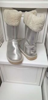 Сапоги зимние для девочки (угги)