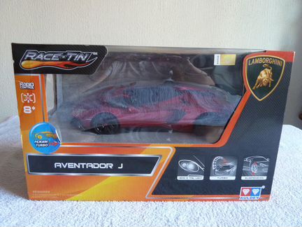 Новая гоночная р /управляемая машина 1:16