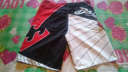 Шорты Billabong