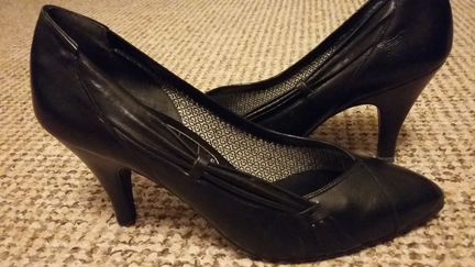 Фирменные кожаные туфли Gabor р35