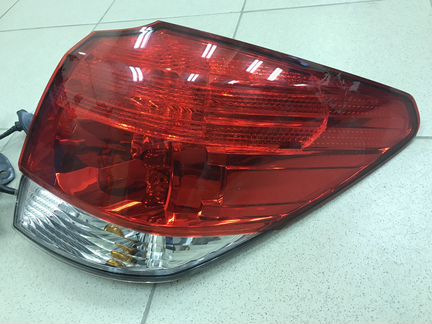 Фонарь задний Subaru Legacy Outback 10-14 B14
