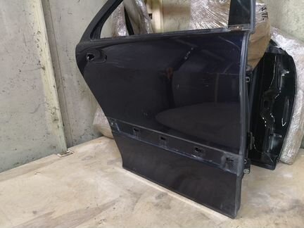 Дверь задняя правая мерседес W220 S220
