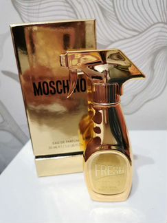Moschino gold