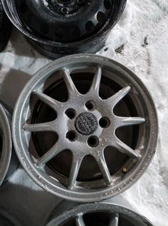 Диски бу оригинал R15 LU на Volvo