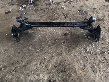 Задняя балка Toyota Auris e150 Тойота Аурис