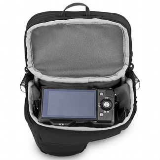 Сумка для камеры PacSafe Camsafe V2 PD205BK