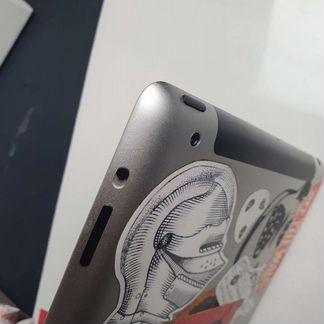 iPad 2 64gb celluar wifi mc984zp/a white