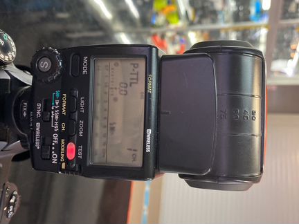 Вспышка SEF-54PZF под 645 формат Pentax