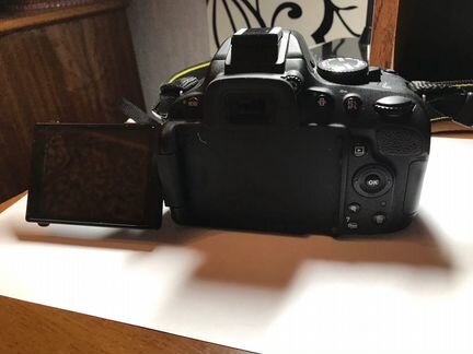 Зеркальный фотоаппарат