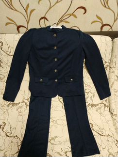 Брючный школьный костюм