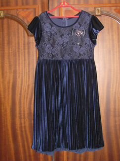 Красивое платье 36/11 лет Турция