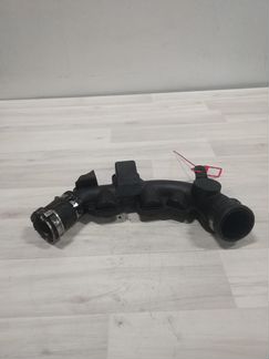 Патрубок (трубопровод, шланг) на Peugeot 308 T7 20