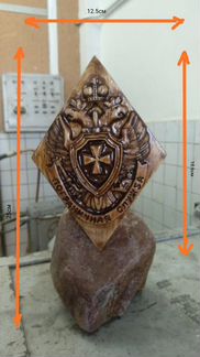 Пограничный герб с подставкой
