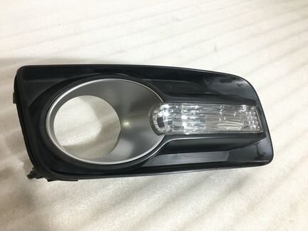 Повторитель R накладка туманки Mazda CX7 Мазда сх7